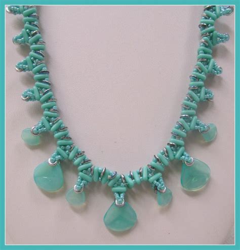 Off the Beaded Path Tutorials This Week 的图像结果