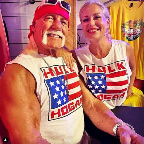 Hulk Hogan se casa a los 70 años con su novia, 25 años menor que él ...