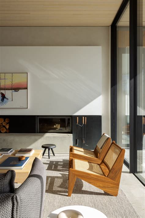 YinjiSpace - Falken Reynolds x Cadboro Bay House