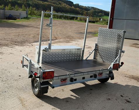 CMF Trailers 的图像结果