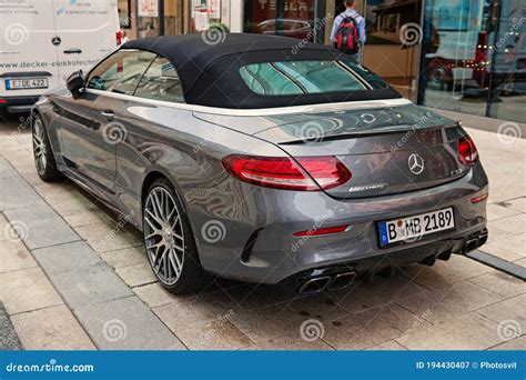 Supercar Lamborghini Huracan Lp 6104 Preto Estacionado Na Rua Em ...
