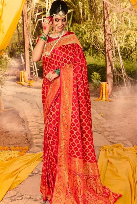Cherry Red Woven Kanjivaram Saree – MOR ETHNICS