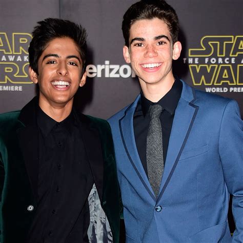 Familia Karan Brar Peyton List / Cameron Boyce / Karan Brar