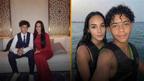 Superstar’s teenage son: Dating a Model 12 years older? - WORLD ...