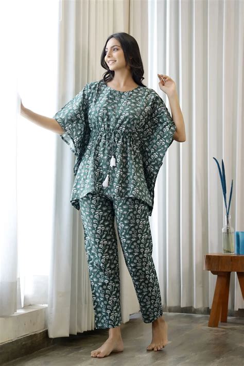 Buy Green & White Printed Cotton Kaftan Set Online @ Best Price
