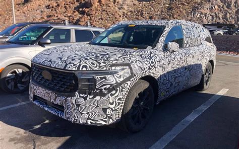 Spied: All-New Ford Edge Gears Up for Debut in China - 1/10