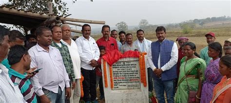 West singhbhum - जगन्नाथपुर में विधायक ने पीसीसी पथ निर्माण कार्य का ...