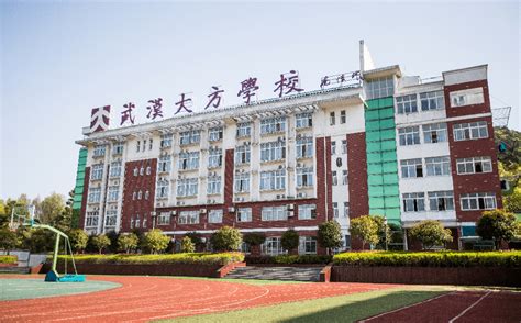 开学季厦门学位预警 学位“一位难求”怎么破？|厦门房地产联合网(xmhouse.com)