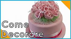 immagini torte con fiori decorare una torta con fiori di pasta di zucchero by immagini torte con fiori decorare una torta con fiori di pasta di zucchero by