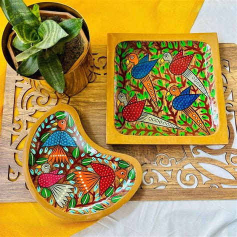 Buy Hand-Painted Pattachitra Chiraiya Wooden Hamper | Set Of 2 Online On Zwende