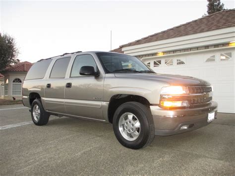 2000 Chevy Suburban For