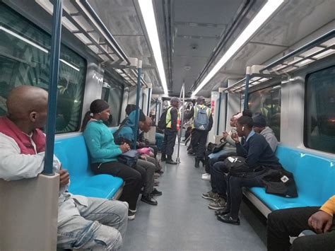 Central-Line Ride 的图像结果