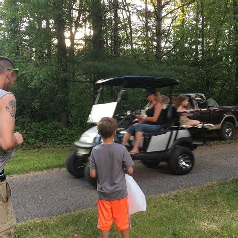 Twin Mills Camping Resort | Howe, Indiana