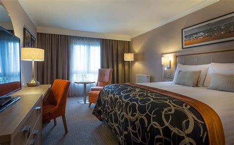 CLAYTON HOTEL LEOPARDSTOWN (County Dublin) - Hotel Reviews, Photos ...