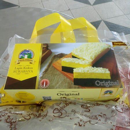 LAPIS KUKUS PAHLAWAN, Surabaya - Restaurant Reviews & Photos - Tripadvisor