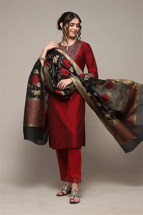 Maroon & Black Poly Viscose Straight Kurta Slim Pant Suit Set