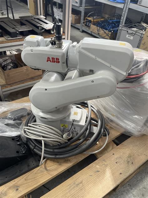 ABB IRC5 Compact 的图像结果