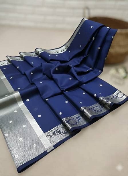 Sabyasachi Sarees - Buy Sabyasachi Sarees online at Best Prices in ...