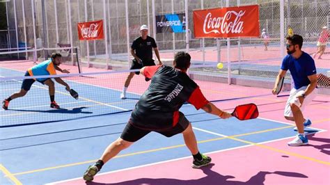 El pickleball llega a Salamanca con más de 500 jugadores de todo el ...