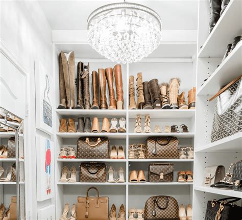15 Closet Lighting Ideas to Brighten Any Wardrobe