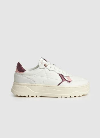 Footwear - Stylish and Comfortable