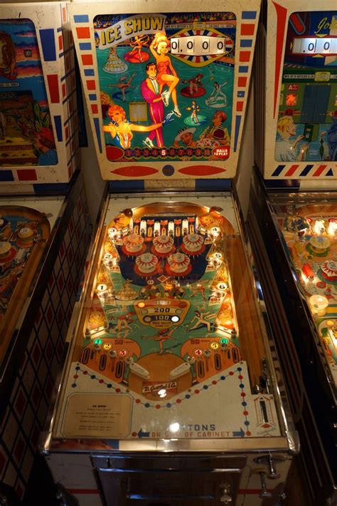 Rare Pinball Machine 的图像结果