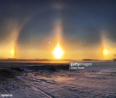 Sun Dogs 的图像结果