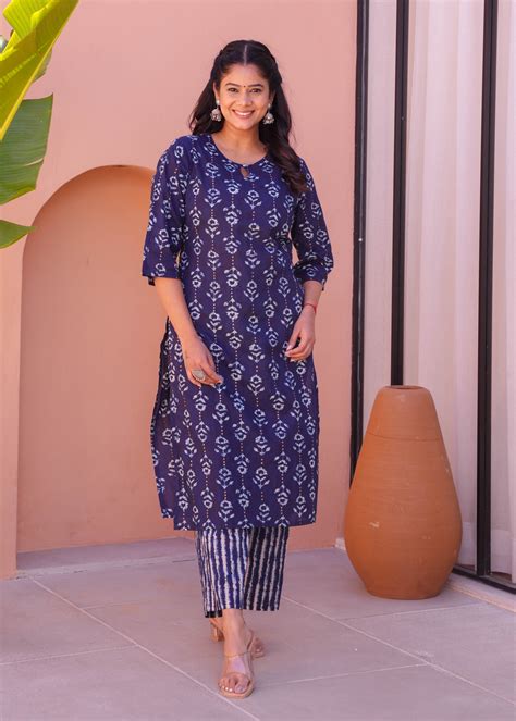Buy Blue Gold foil Straight Soft Cotton Kurta Set TP1409T | Aramya