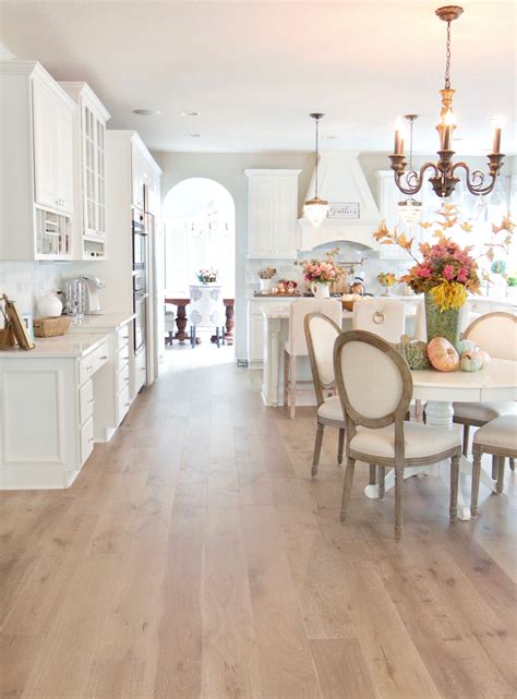 Best Flooring For French Country Kitchen at Alexandra Lacroix blog