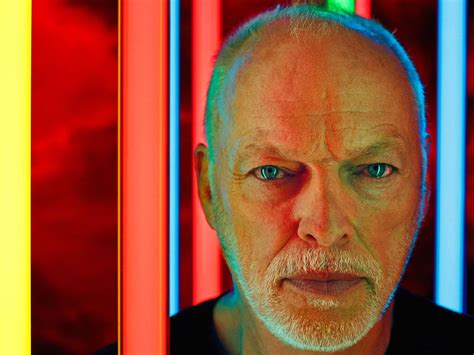 A BOAT LIES WAITING: Nederlandse vertaling van David Gilmour