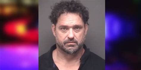 Owensboro man arrested after chase in Warrick Co.