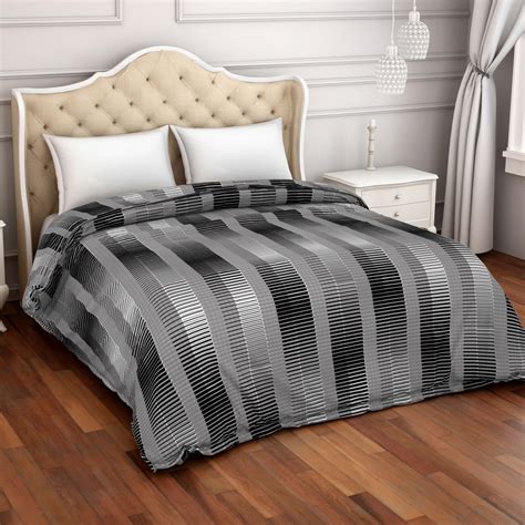 Buy SPACES Welspun Reversible Double Bed Dohar - 225 x 240 cm from ...