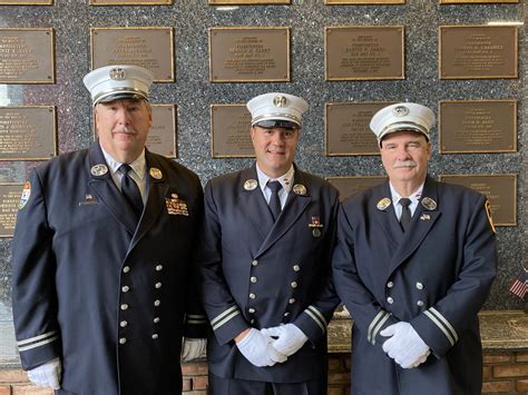 FDNY Squad 8 的图像结果