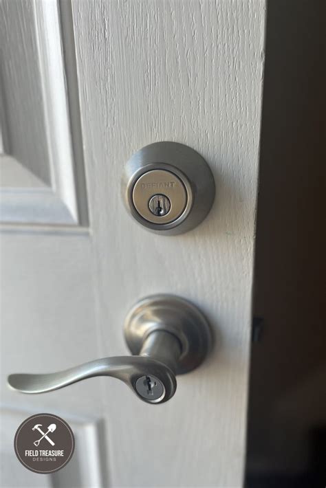 How to Change a Deadbolt 的图像结果