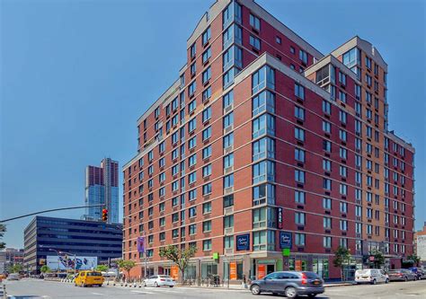 400 W 37th St APT 7E, New York, NY 10018 | Zillow