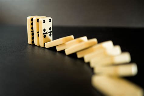 Download wallpaper 5802x3858 dominoes, game, board game, dots hd background