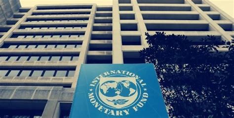 国际货币基金组织：人民币在全球外汇储备中创新高,美元跌破六成__财经头条