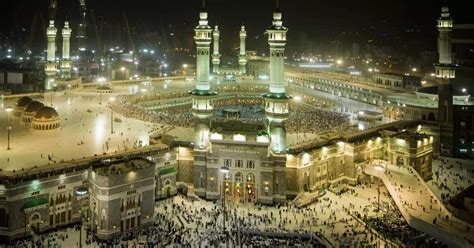 Eid-ul-Fitr: 10 largest mosques in the world | Times of India