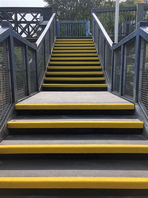 Anti Slip GRP Stair Treads Covers┃Non Slip Stair Treads