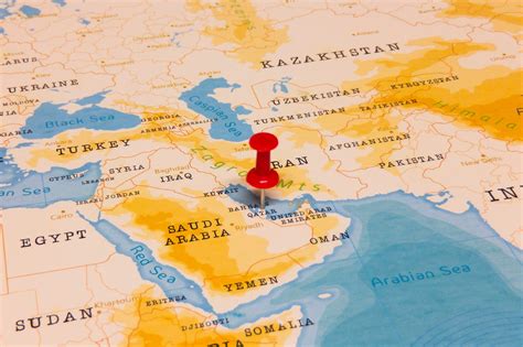 Where is Qatar? 🇶🇦 | Mappr