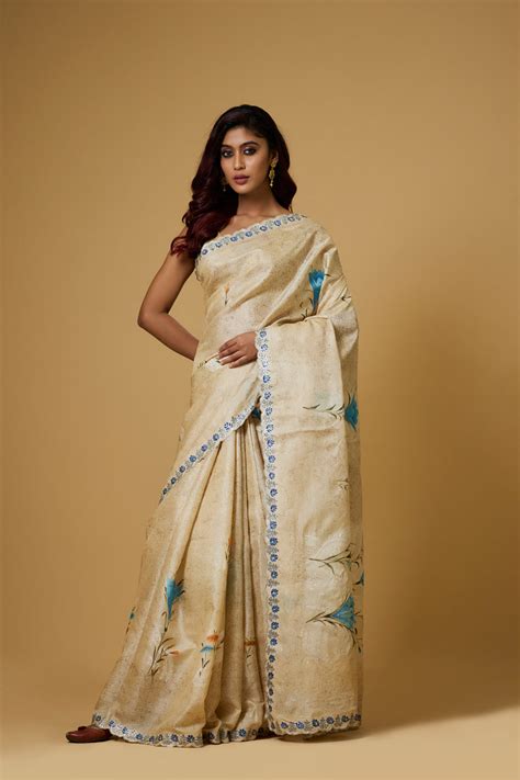 Off White Kasab Work Saree – Aparnaa Sarees