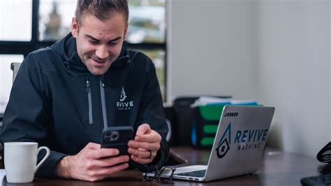 Rezultat imagine pentru Customer Referral Program