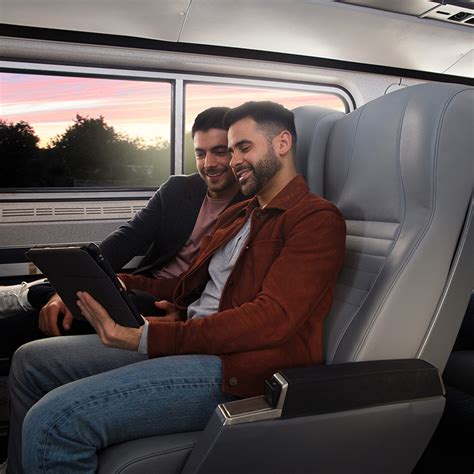 Local Long Distance Train 的图像结果