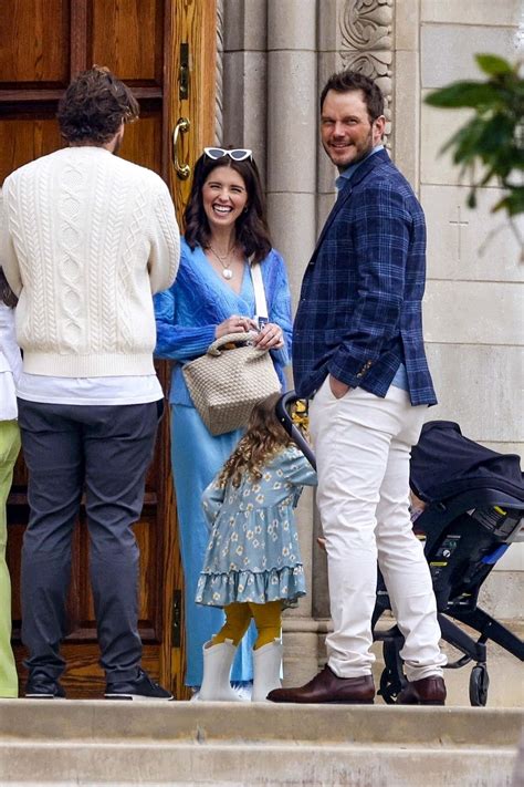 Chris Pratt and Katherine Schwarzenegger flaunt their Sunday bests on ...