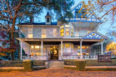 Smithfield Cottage | SCAD.edu