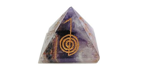 Amethyst Engraved Pyramid - Healing and Vastu Correction