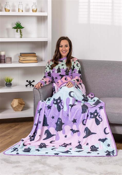Halloween Blankets And Throws