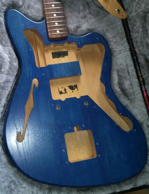 Jazzmaster Thinline Automatic 的图像结果