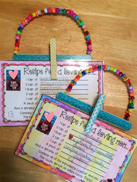Mother's Day activities: FREE "Recipe for a loving mom" craftivity ...
