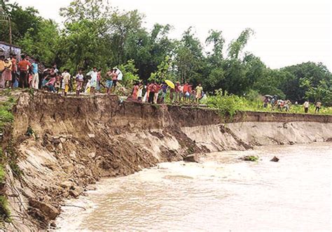 Malda, Murshidabad districts hit by erosion: Mamata at National Ganga ...